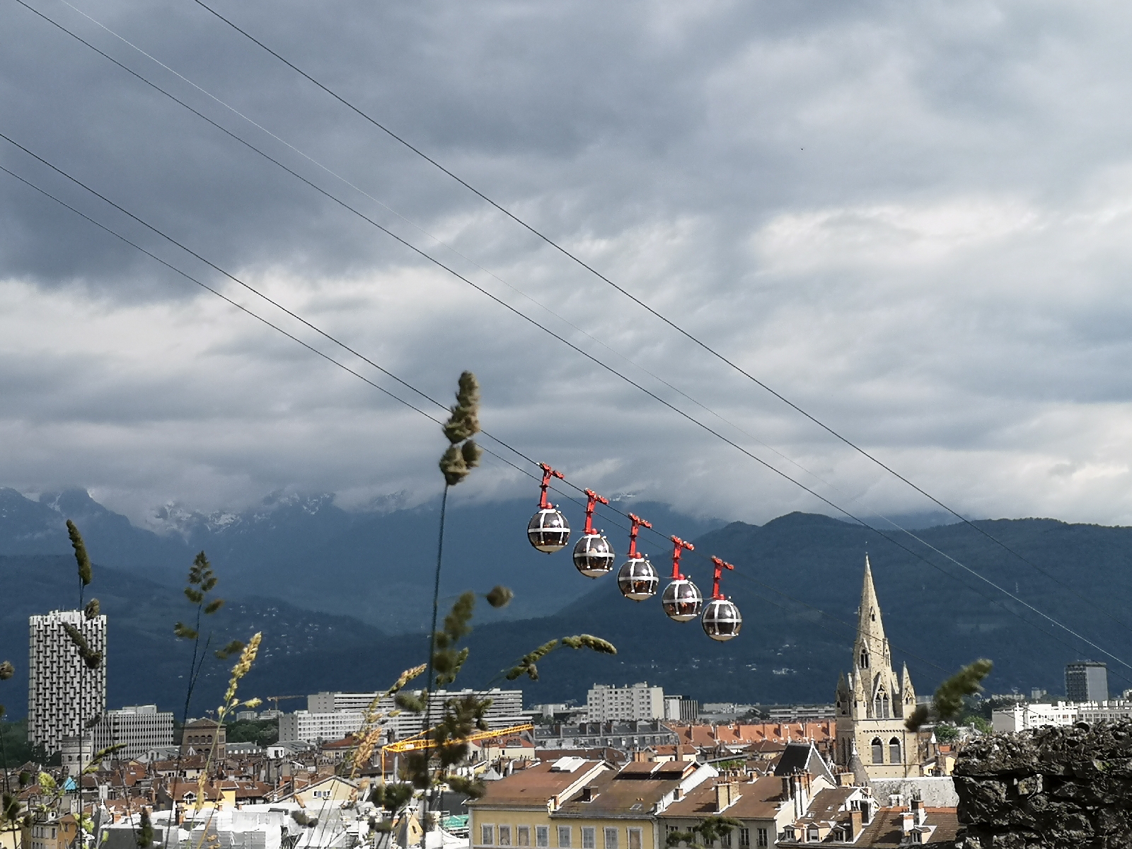 7. Mai / 7 mai 2022